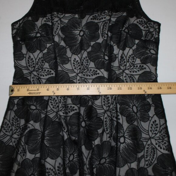 Ann Taylor Dress Sz 4 Black Grey Floral Lined Zip Nylon Polyester Dress - Picture 15 of 16
